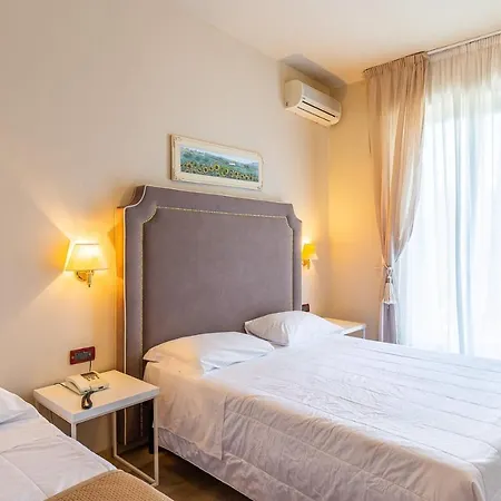 Rosa Dei Venti 3* Леричи