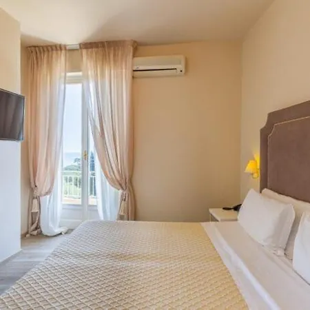 Rosa Dei Venti 3* Lerici