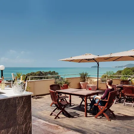 罗莎德温提酒店 3* 莱里奇